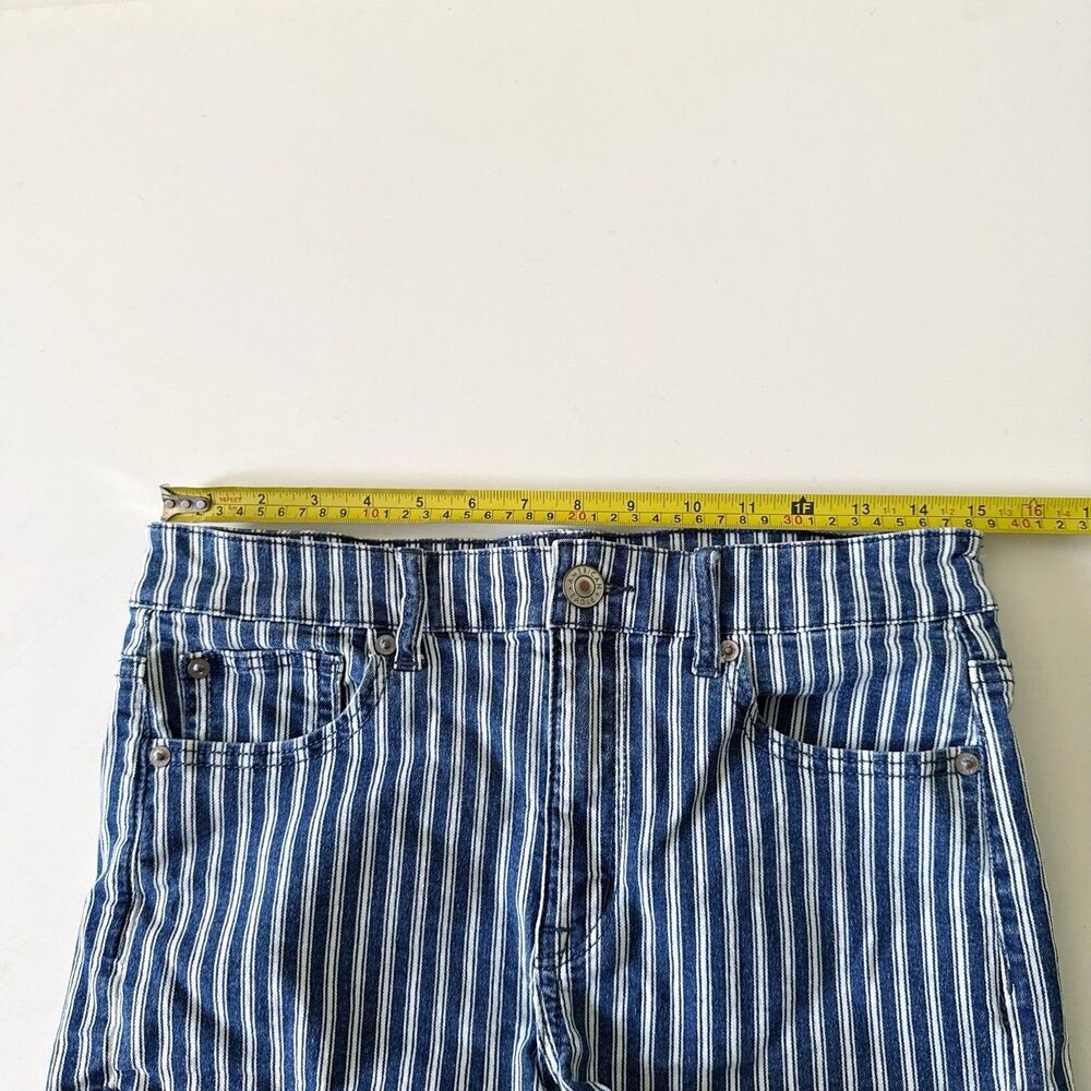 American Eagle 10 Hi-Rise Shortie Blue Stripe Denim Shorts Next Level Stretch - Picture 5 of 13